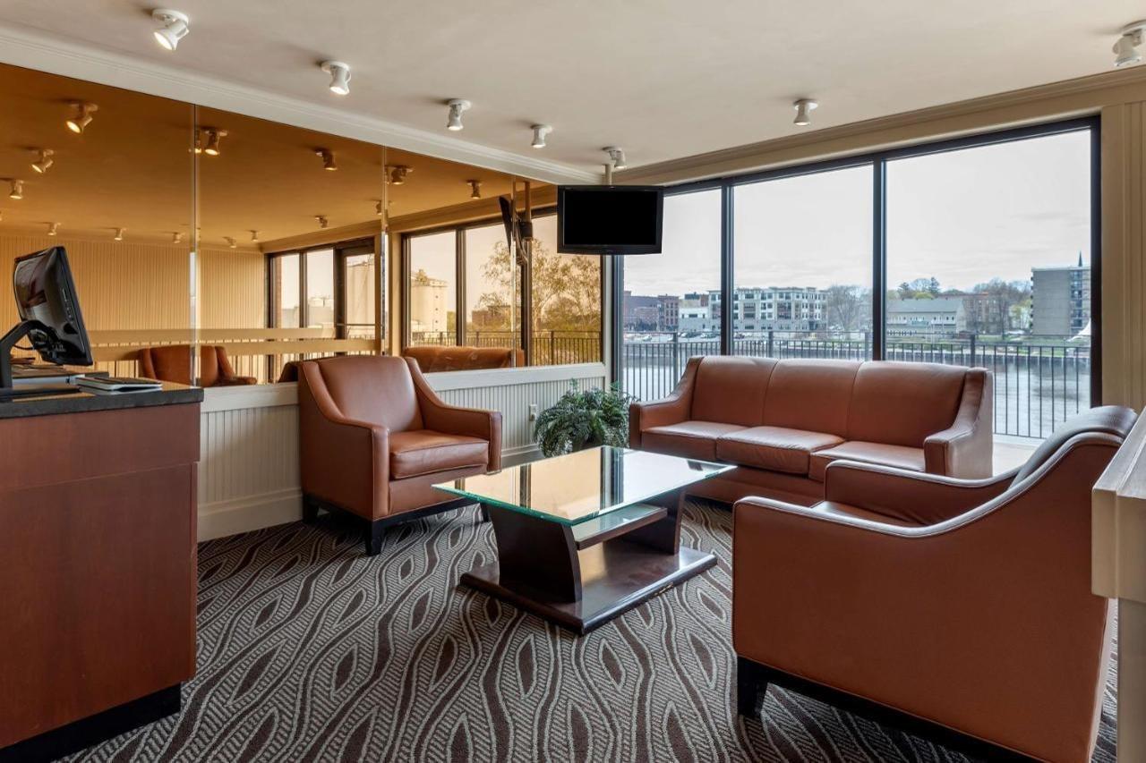 Western Hotel&conference Center 3* Oswego